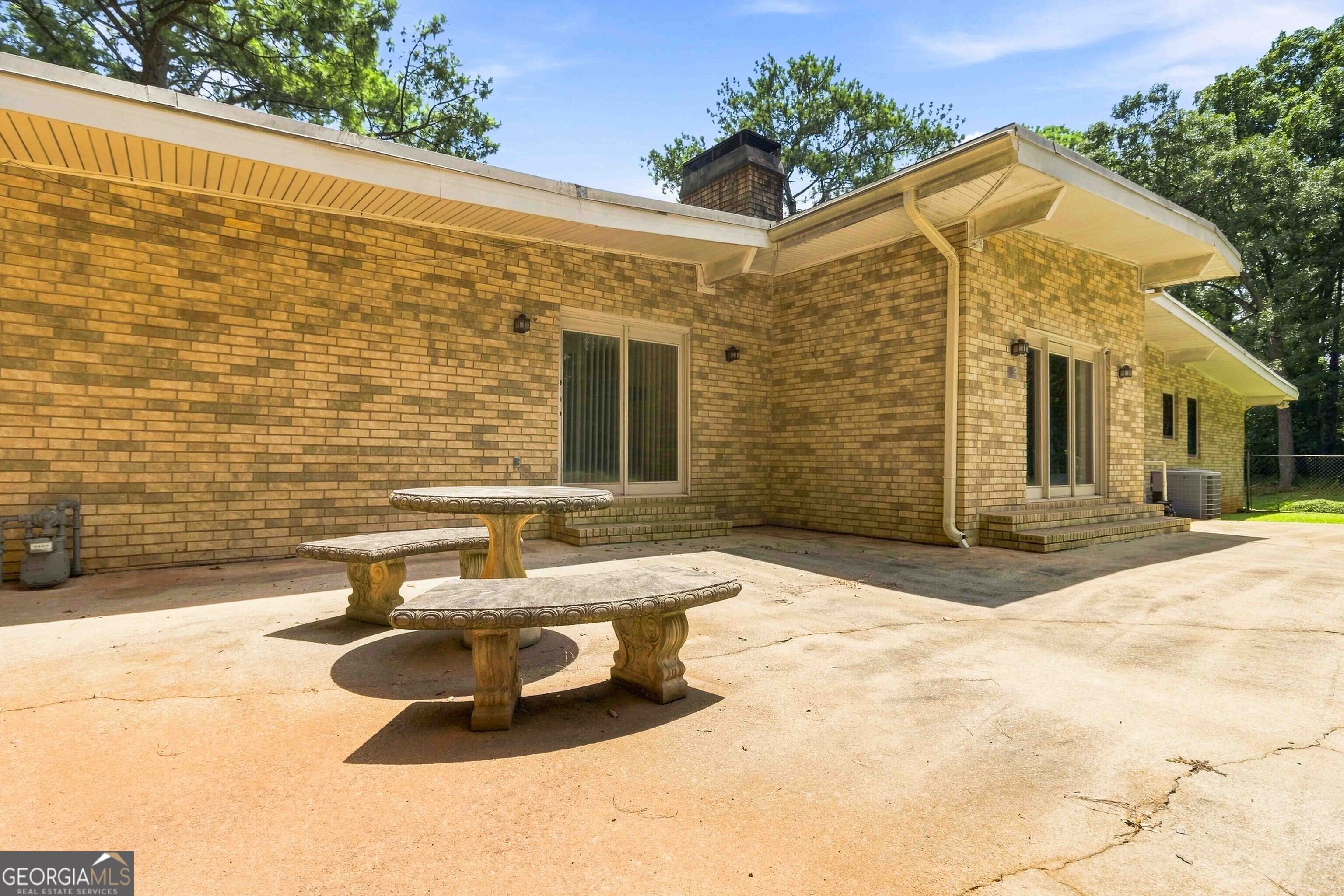 103 Club Court Property Photo 45