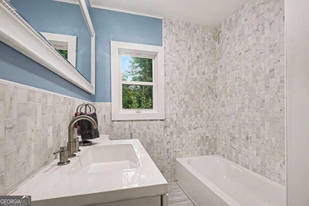 1657 Mcclelland Avenue Property Photo 12