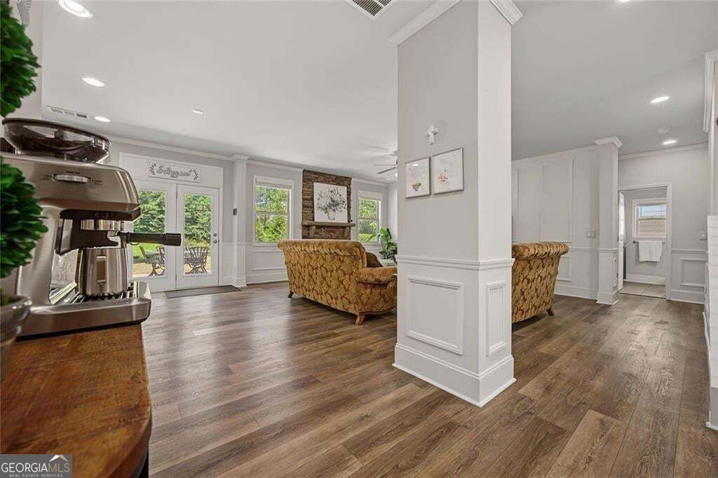 2236 Hamilton Lake Parkway Property Photo 8