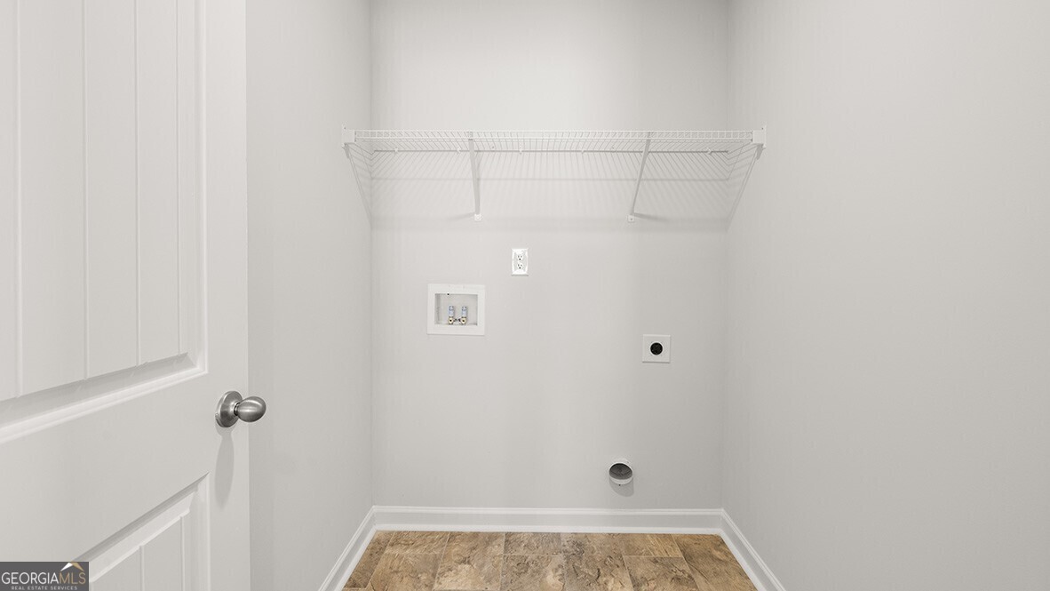 8169 Coldstream Drive Property Photo 25