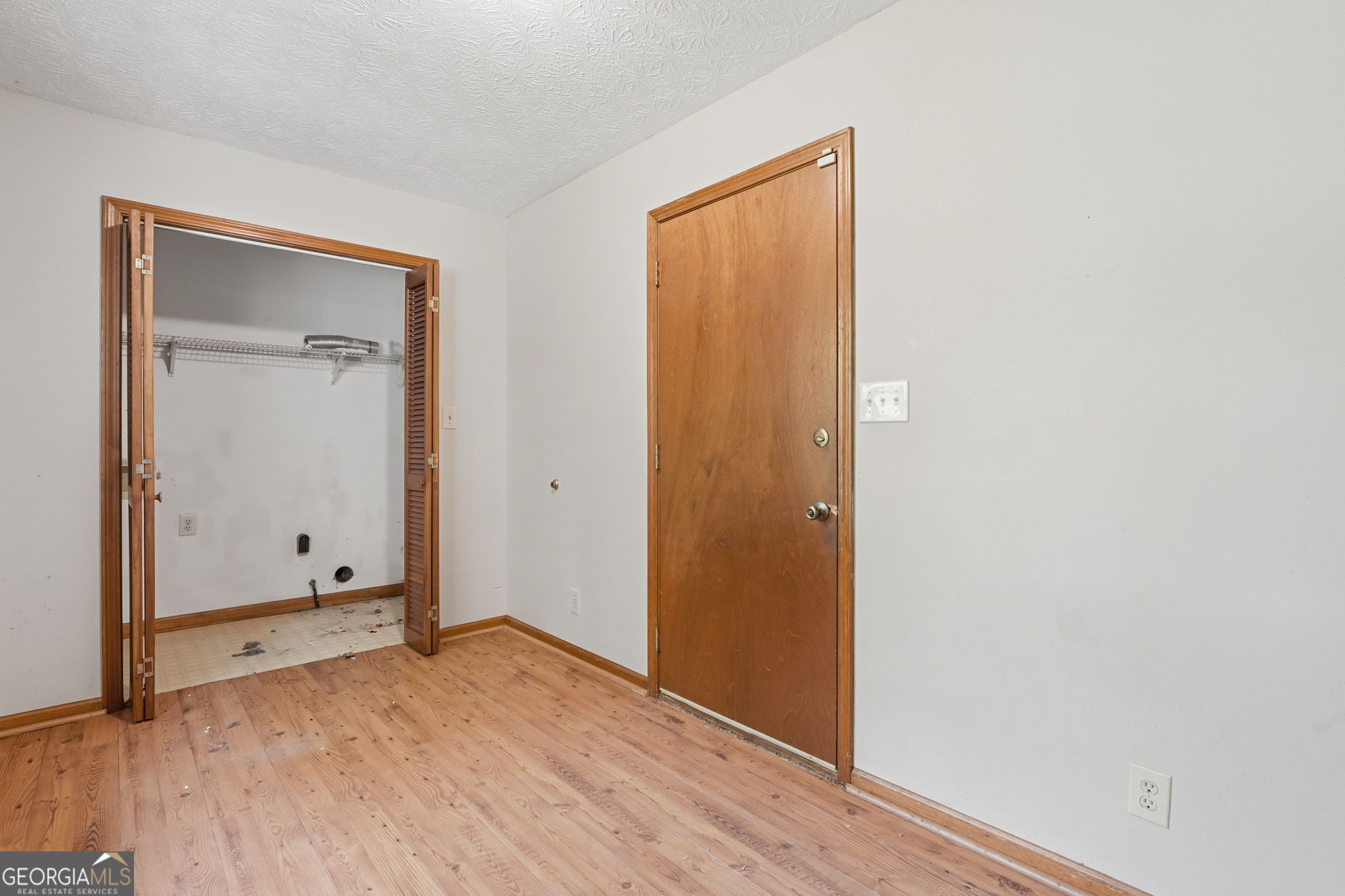 400 Mckenzie Avenue Property Photo 21