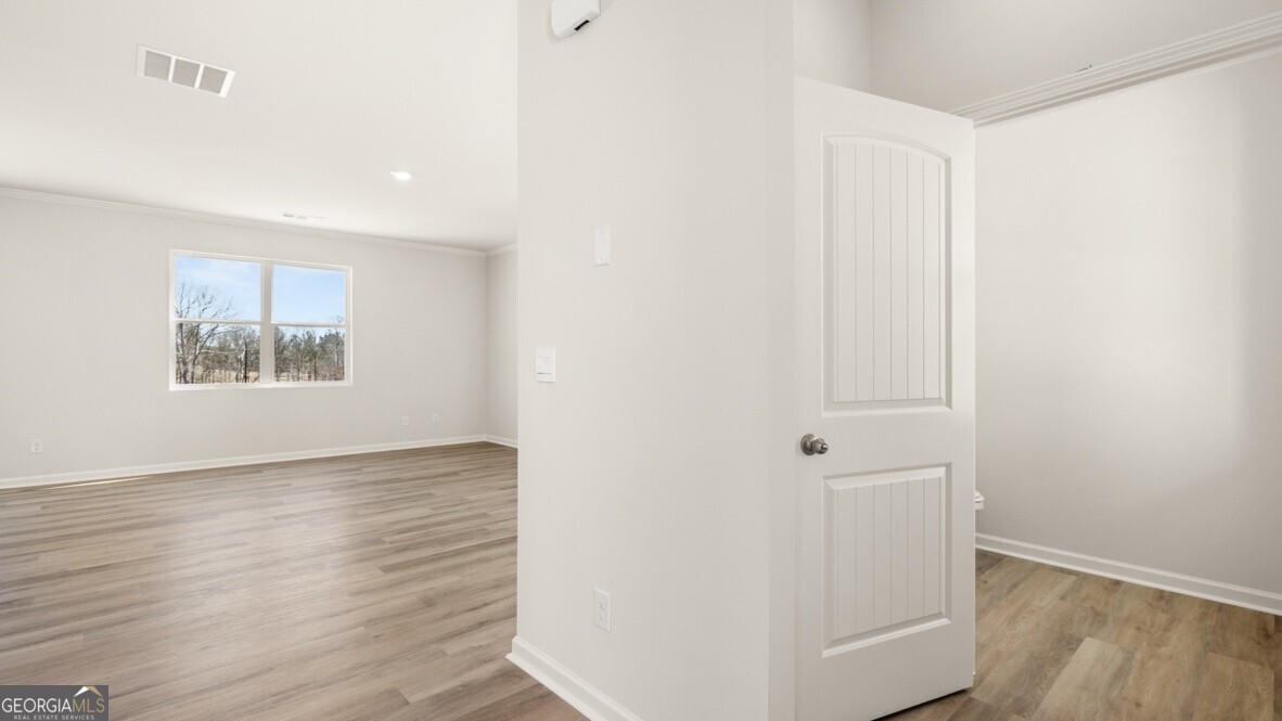 8172 Coldstream Drive Property Photo 3