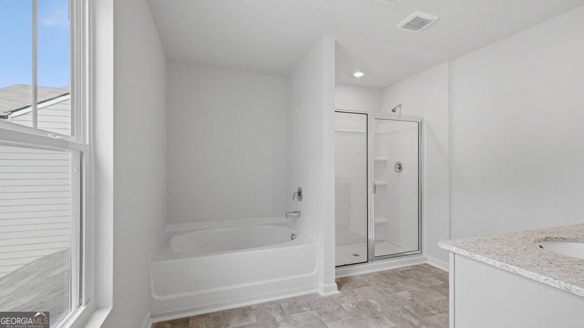 8172 Coldstream Drive Property Photo 18
