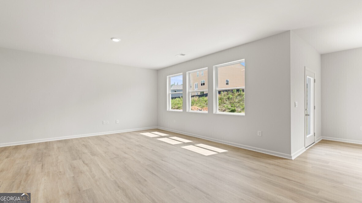 8170 Coldstream Drive Property Photo 11
