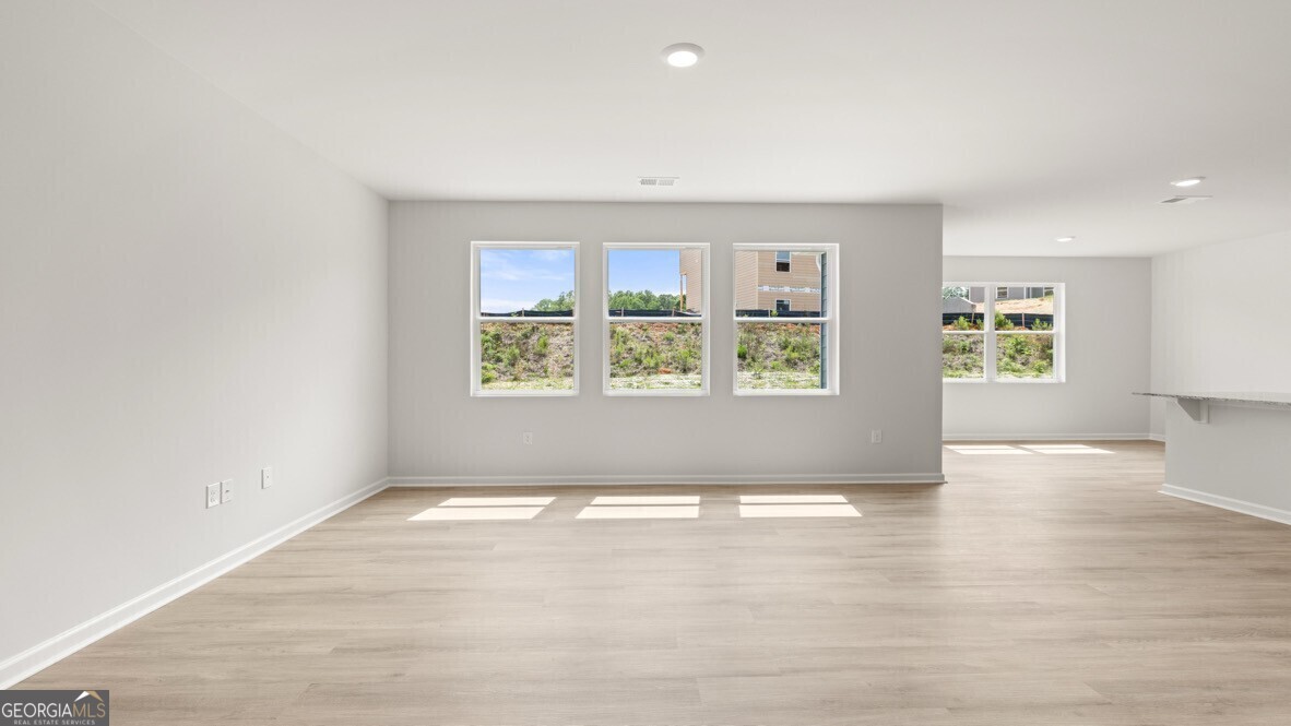 8170 Coldstream Drive Property Photo 13