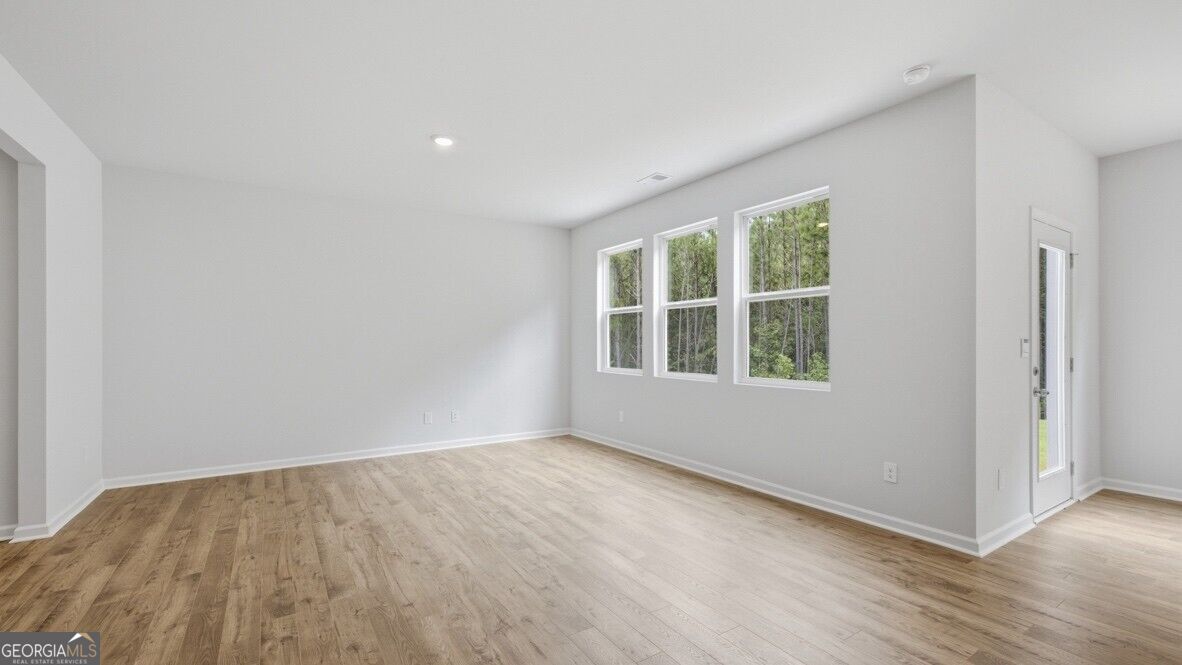 8170 Coldstream Drive Property Photo 13