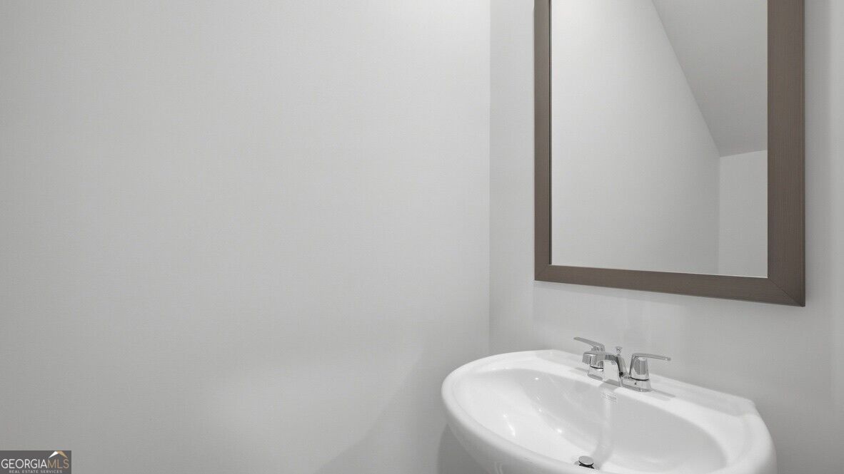 8170 Coldstream Drive Property Photo 16