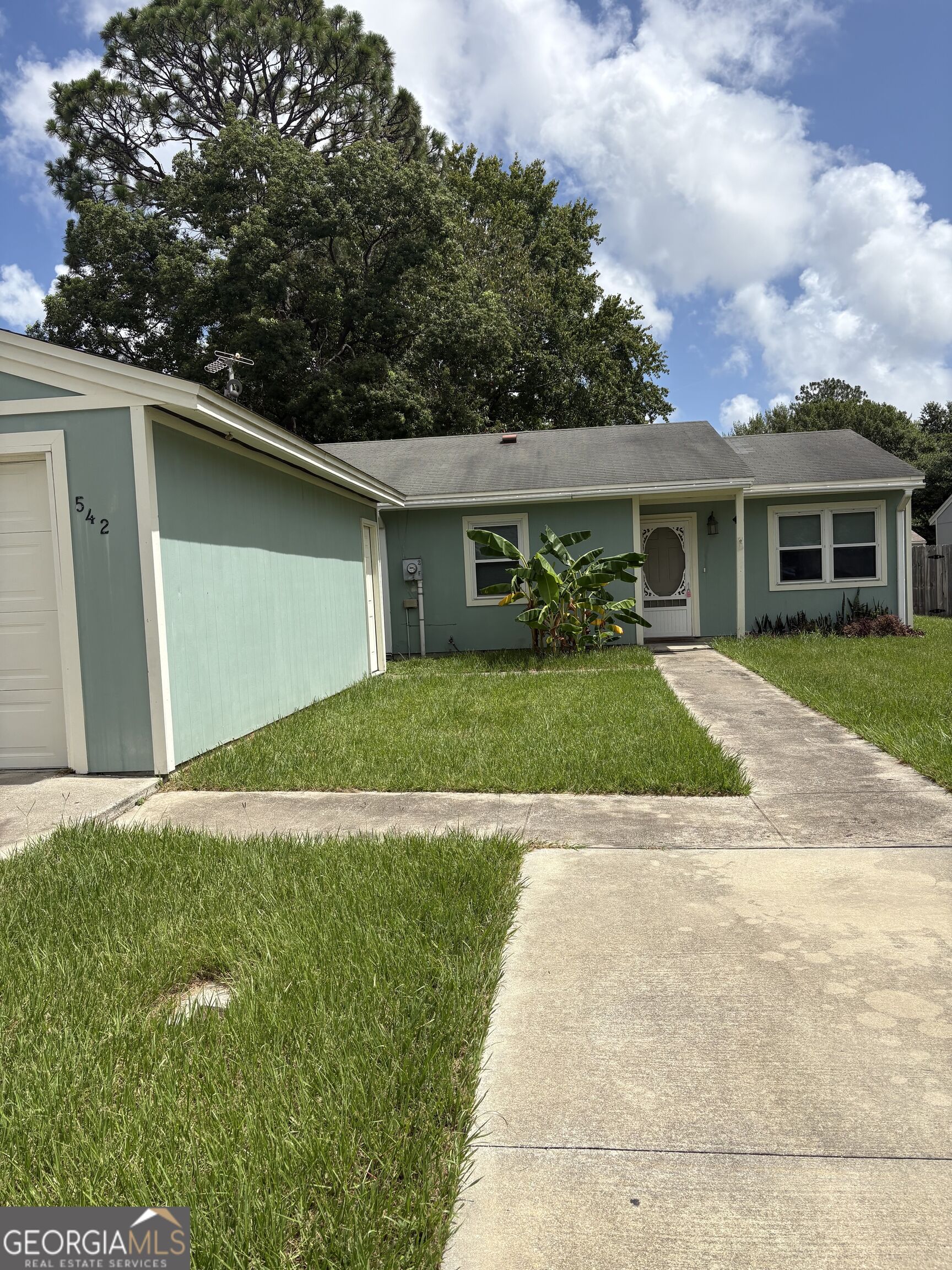 542 Chateau Circle Property Photo 1