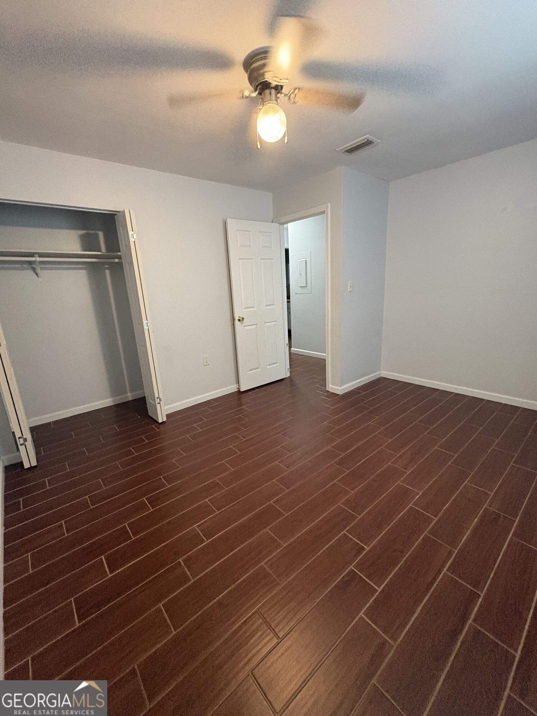 542 Chateau Circle Property Photo 11