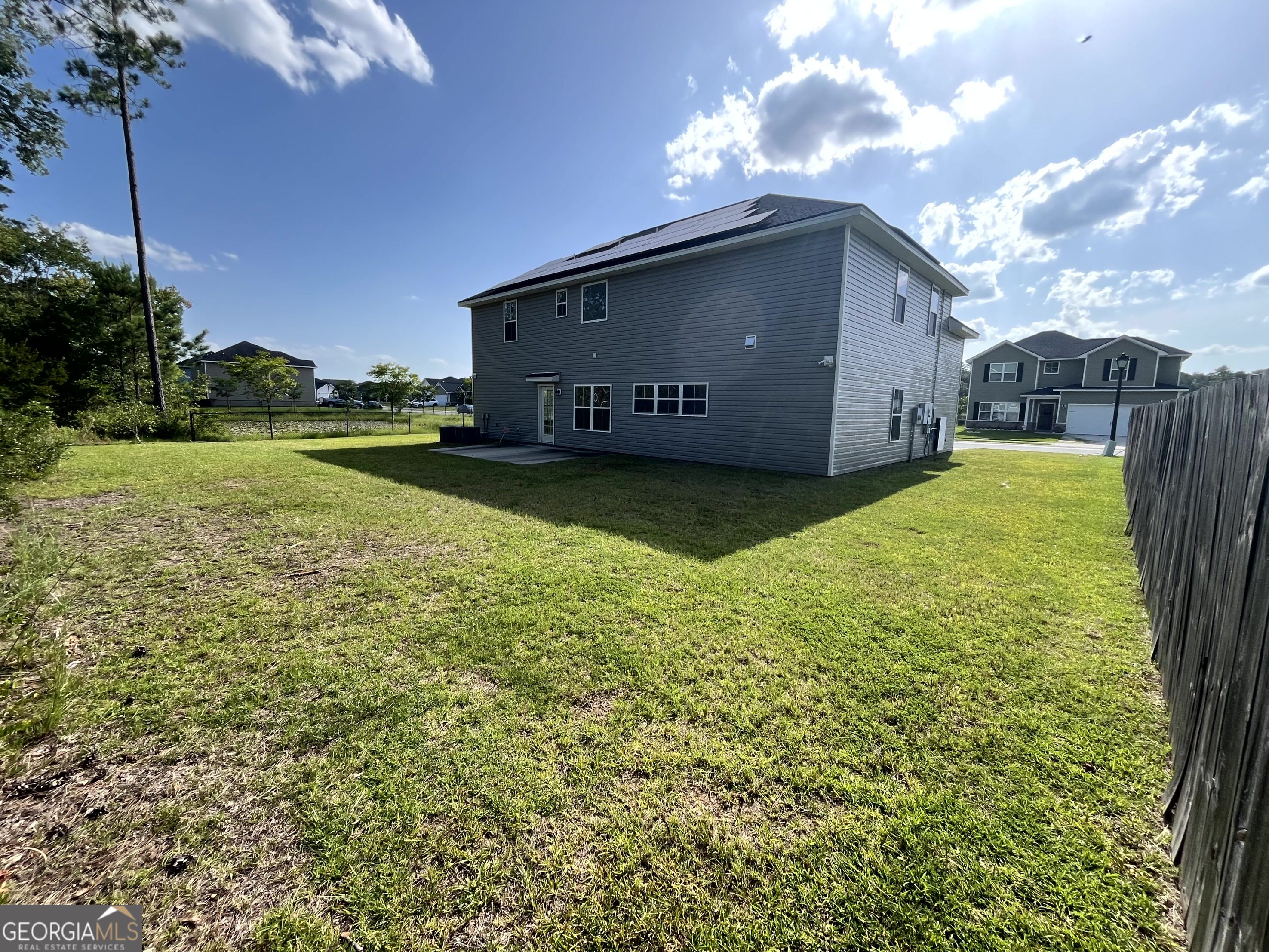 284 Thorp Circle Property Photo 22