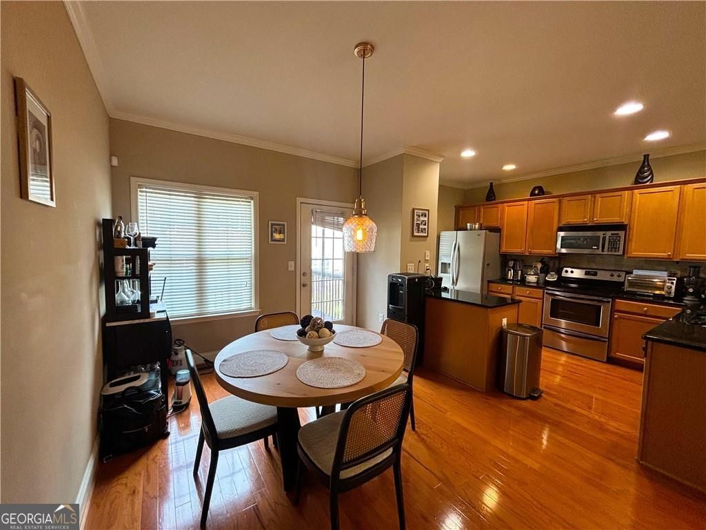 2976 Ashlyn Crest Court Property Photo 2