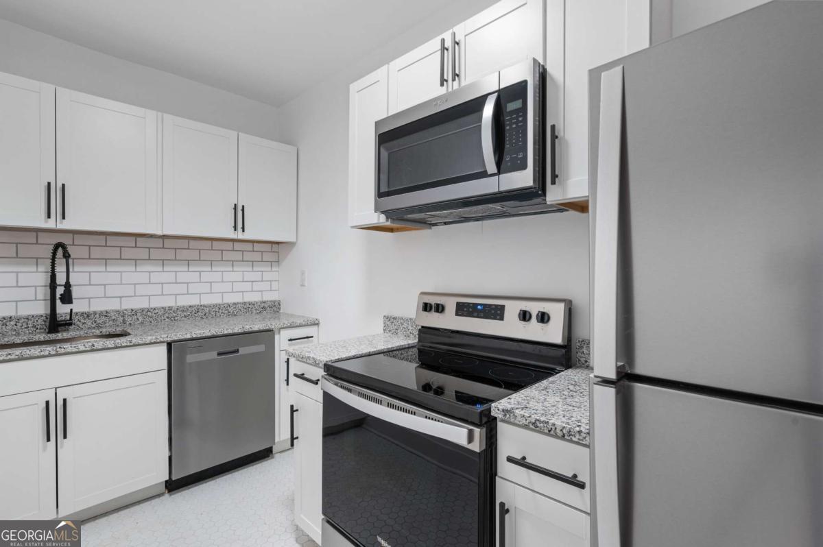 1338 Mclendon Avenue # 3 Property Photo 8