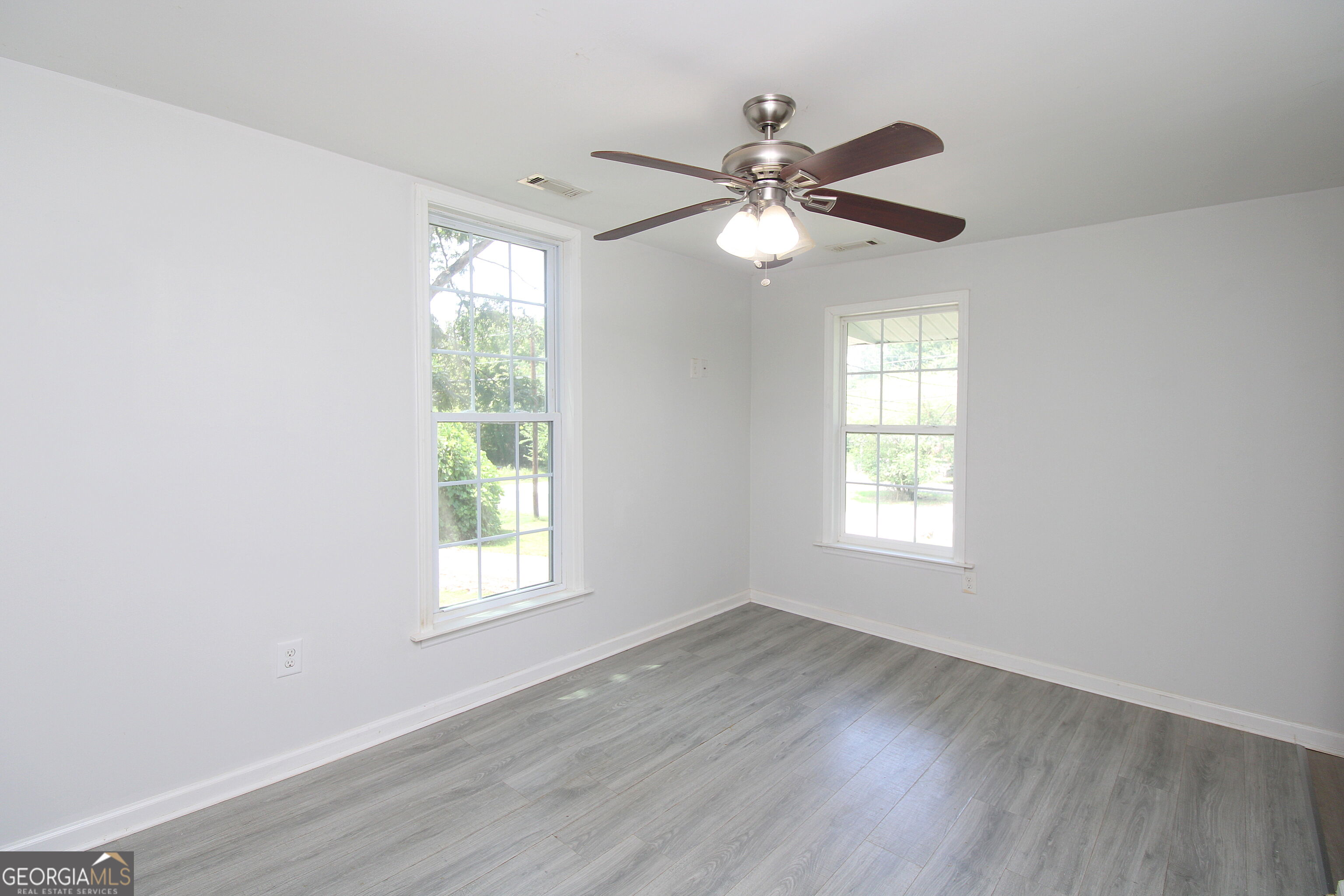 534 Wayside Road Ne Property Photo 47