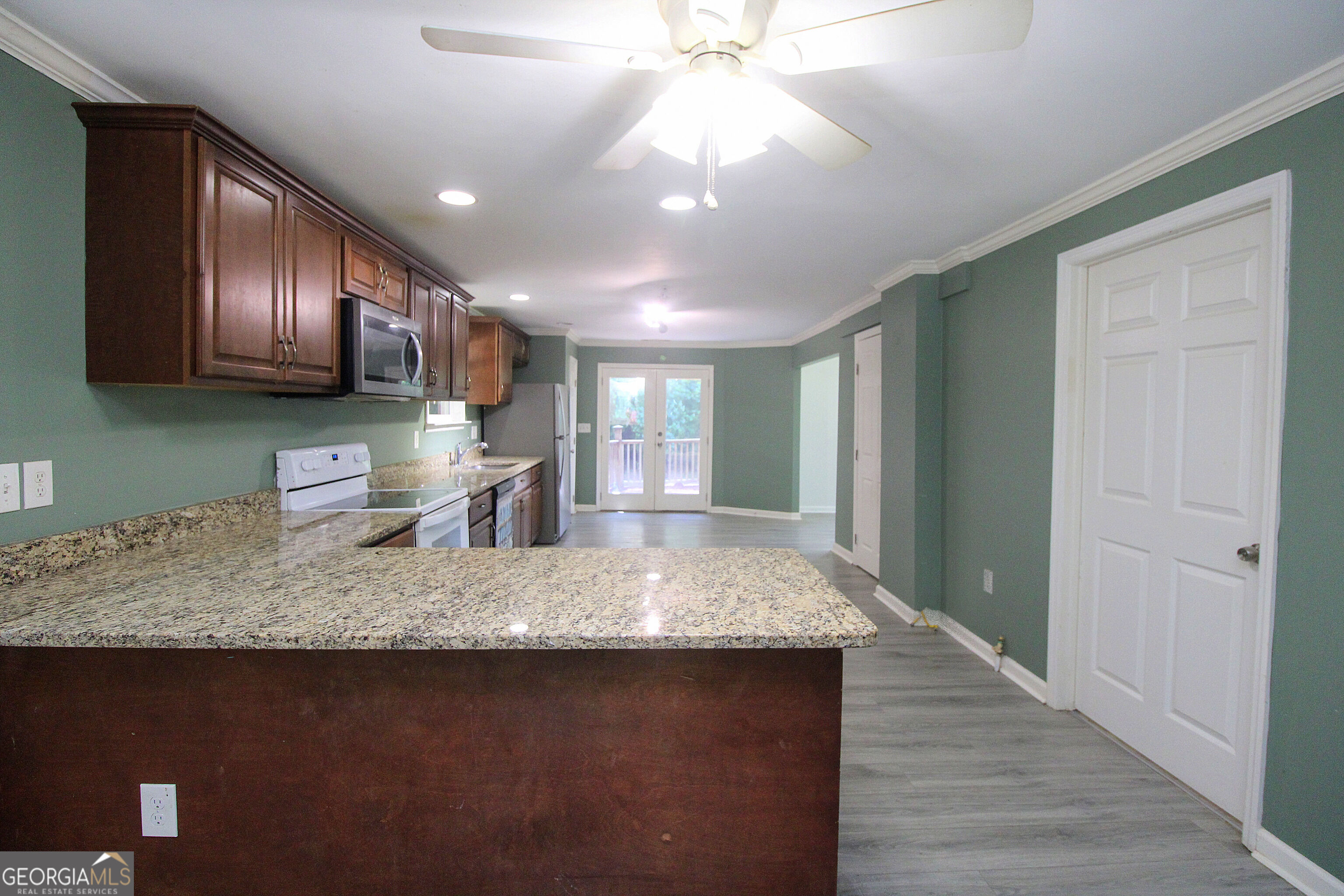534 Wayside Road Ne Property Photo 58