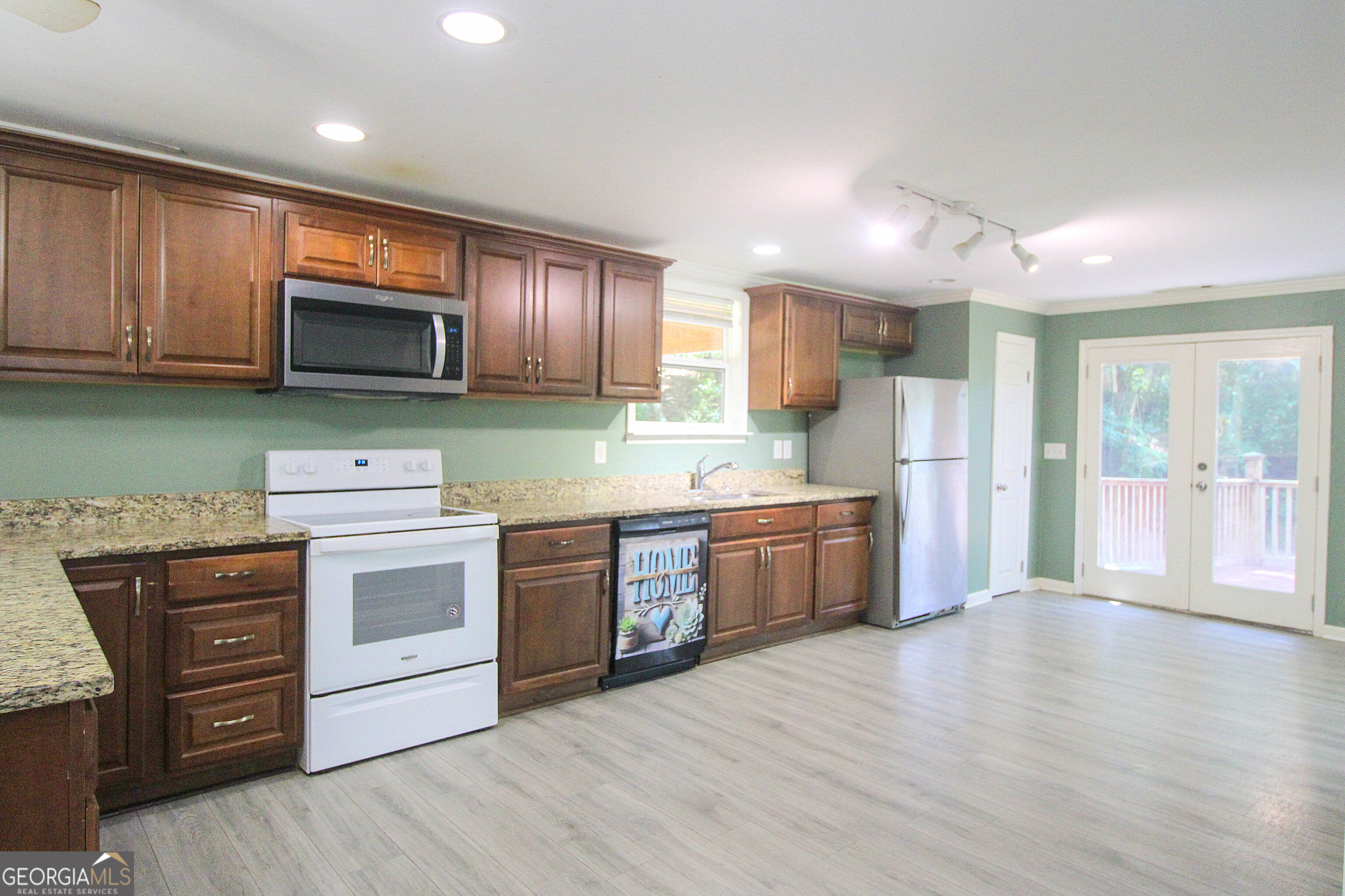 534 Wayside Road Ne Property Photo 60
