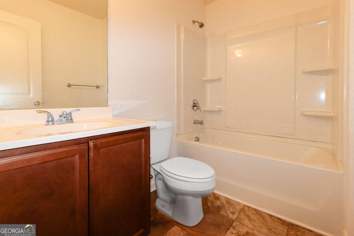 31 Southfork Drive Sw Property Photo 5