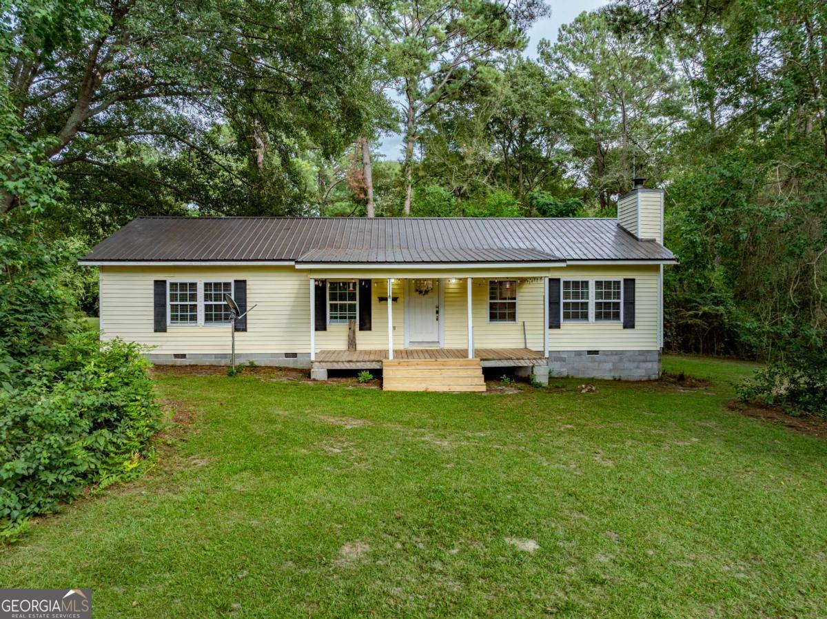 164 Meadowood Drive Property Photo 3
