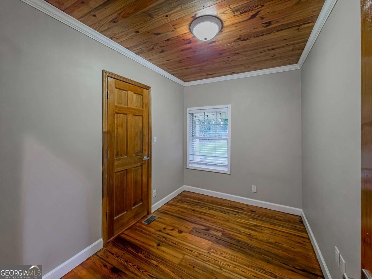 164 Meadowood Drive Property Photo 30