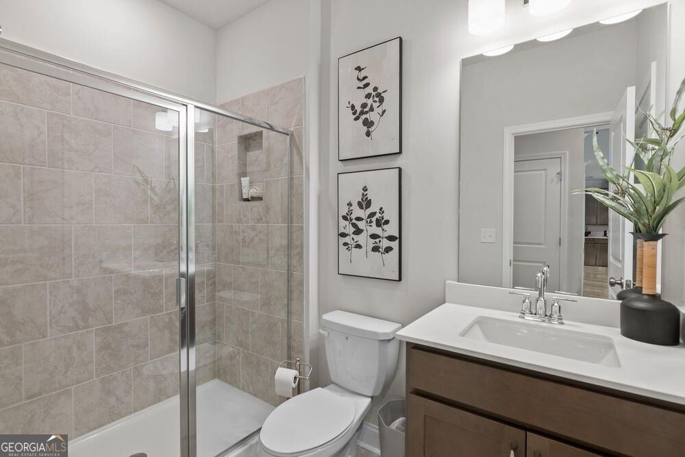 5015 Kennison Way Property Photo 13