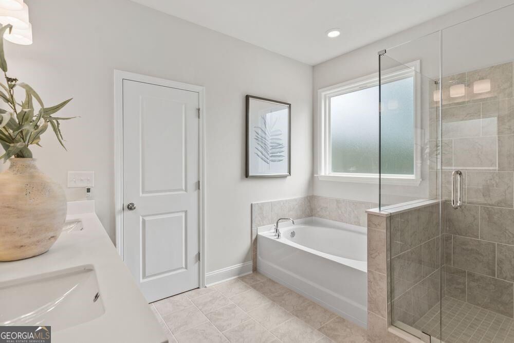 5015 Kennison Way Property Photo 18