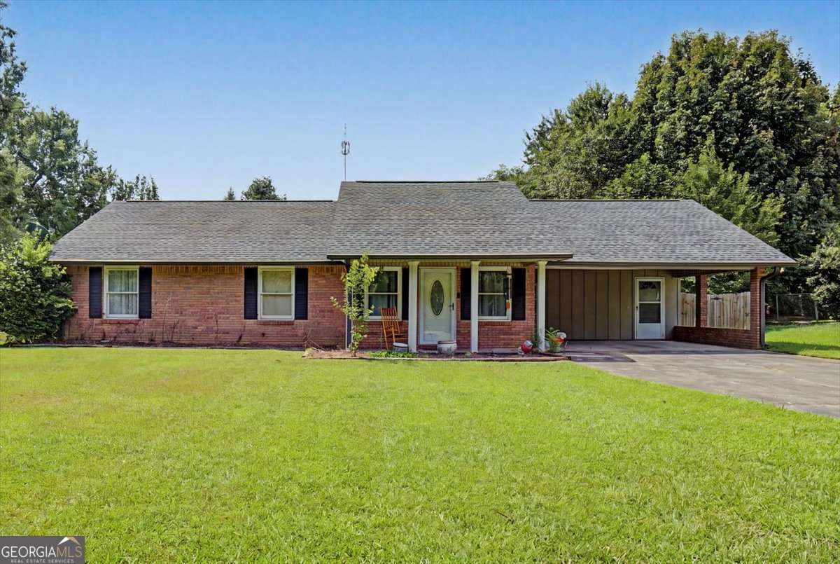 1158 Fairview Road NW Property Photo 1