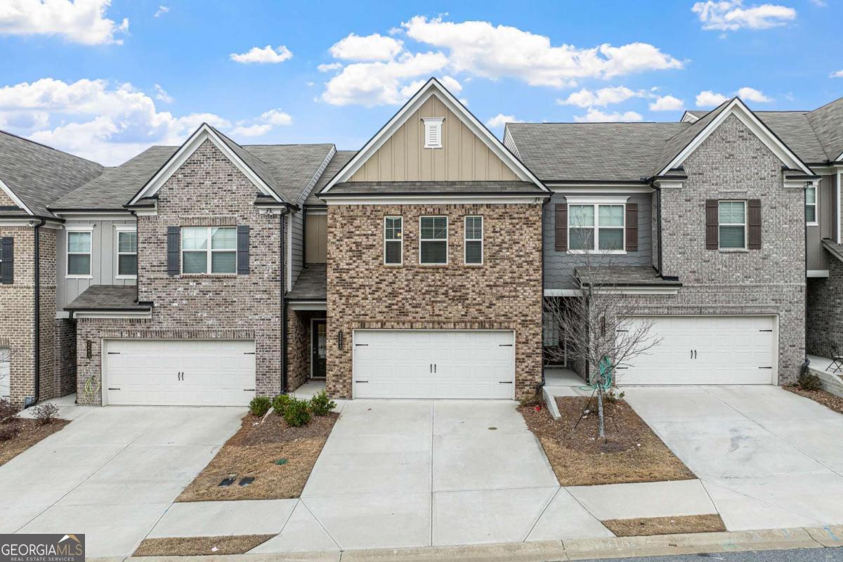 2502 Pearl Ridge Trace Property Photo 1