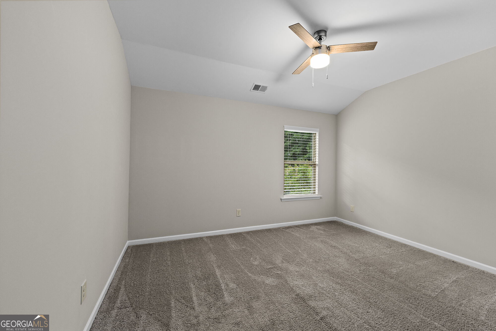 135 Cherokee Reserve Circle Property Photo 37