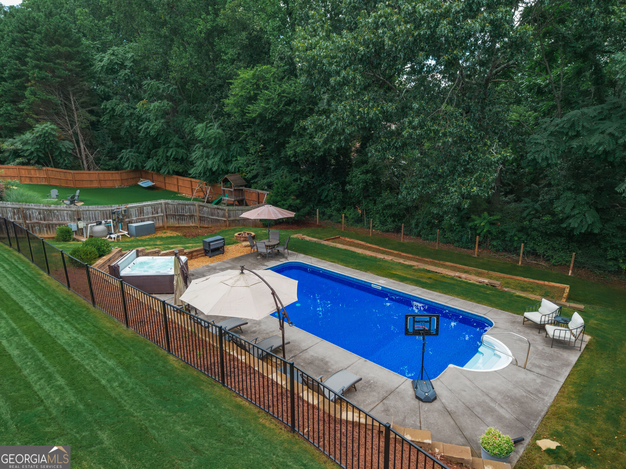 135 Cherokee Reserve Circle Property Photo 39