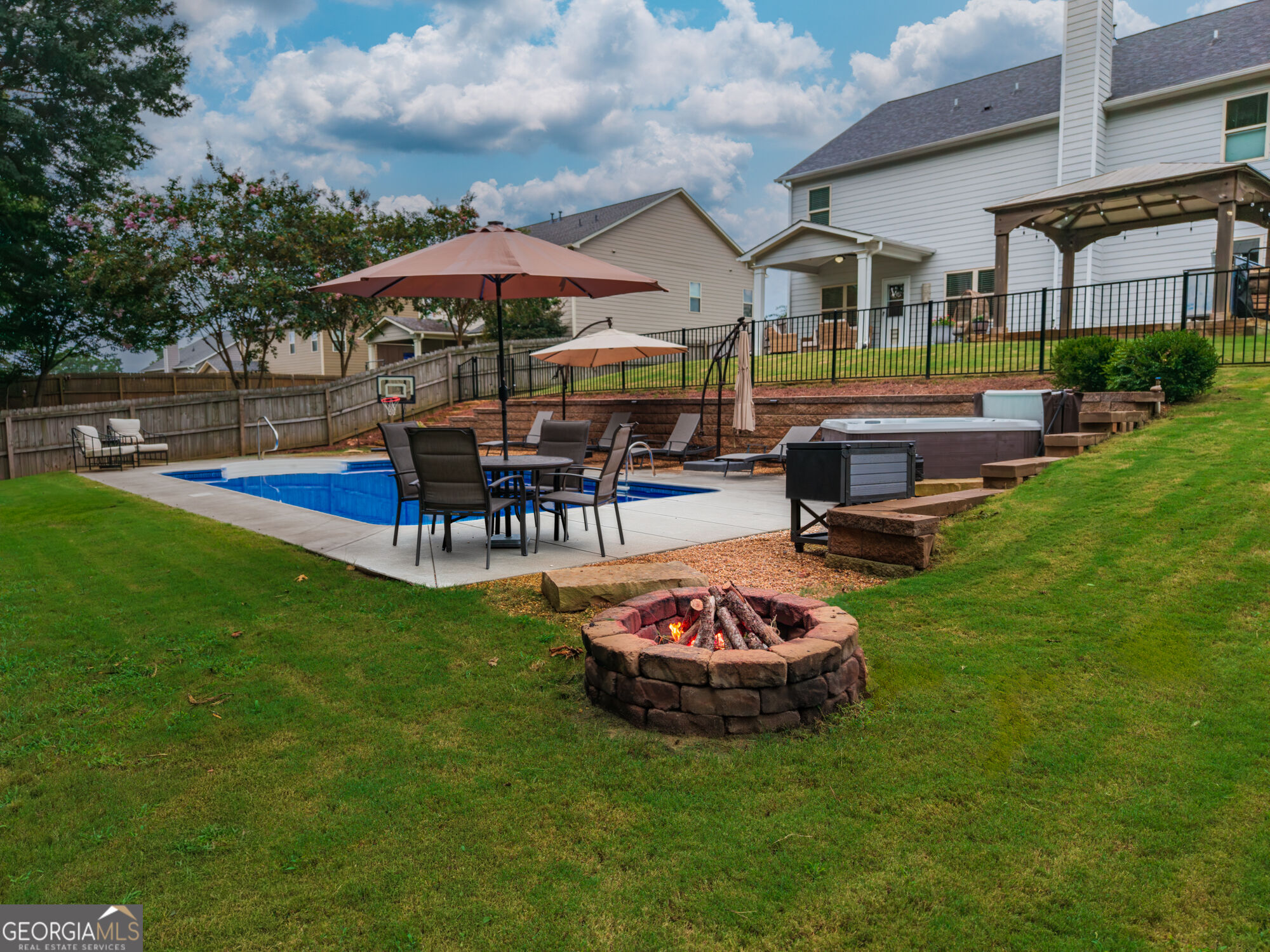 135 Cherokee Reserve Circle Property Photo 42