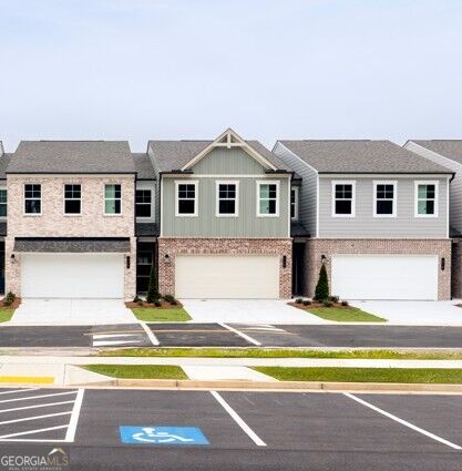 543 Raelyns Way Property Photo 1