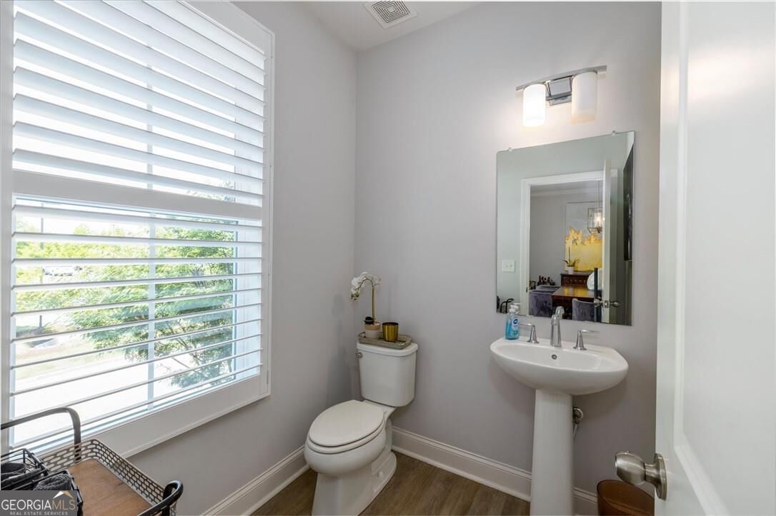 3460 Hardy Property Photo 13