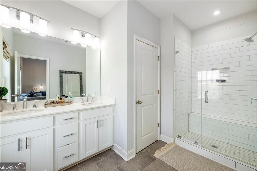3460 Hardy Property Photo 18