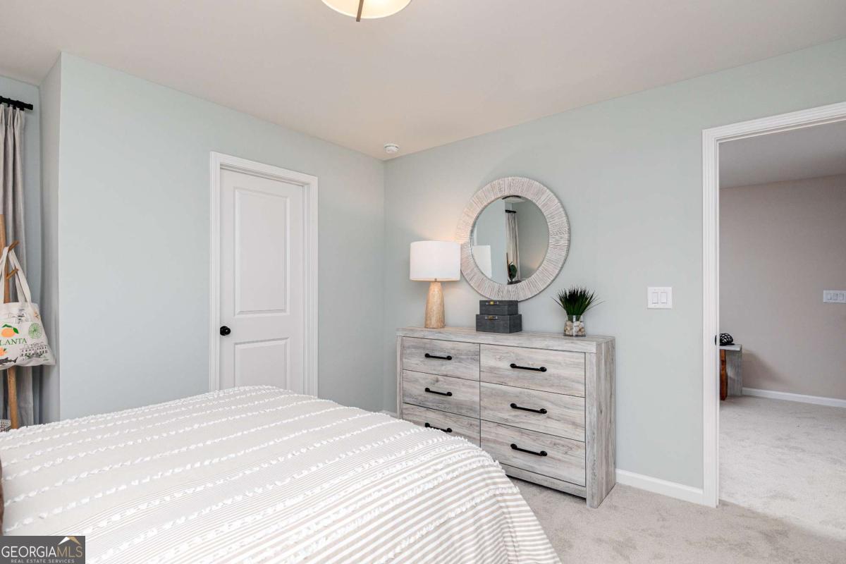 541 Raelyns Way Property Photo 20
