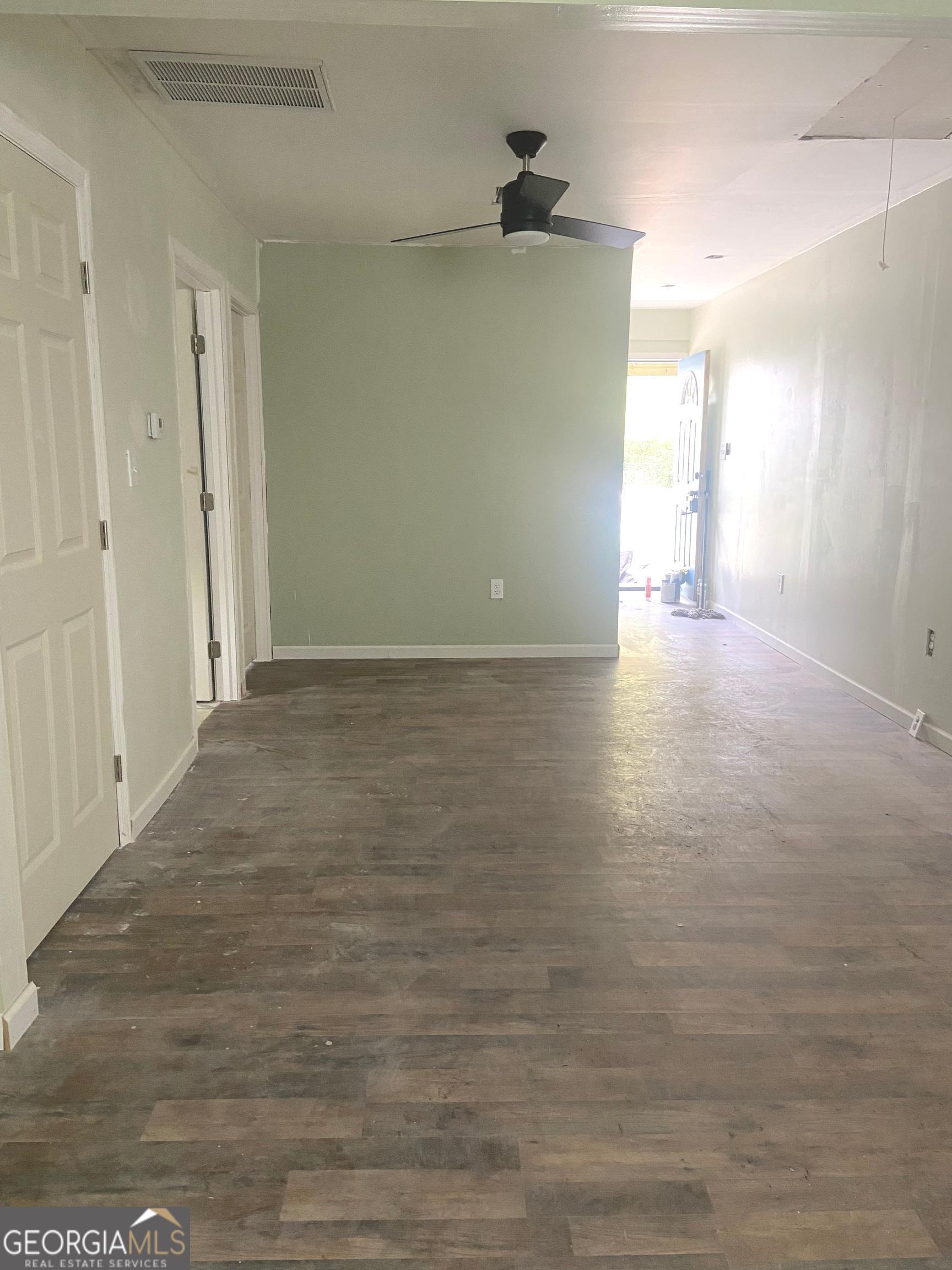 934 India Avenue Property Photo 2