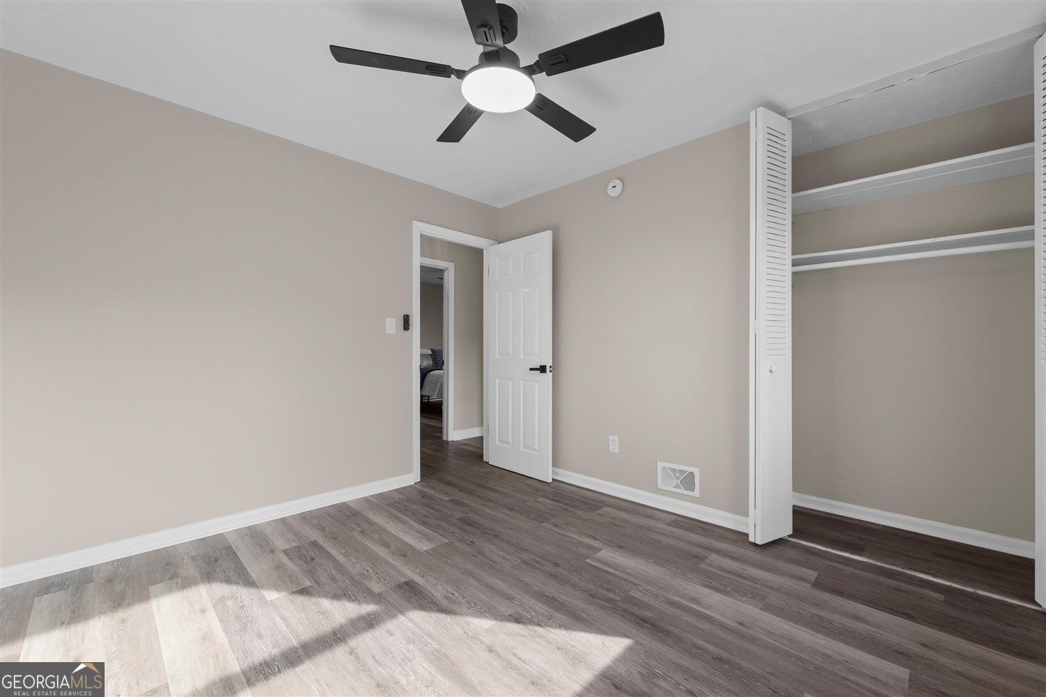 3527 Mount Vernon Drive Property Photo 15