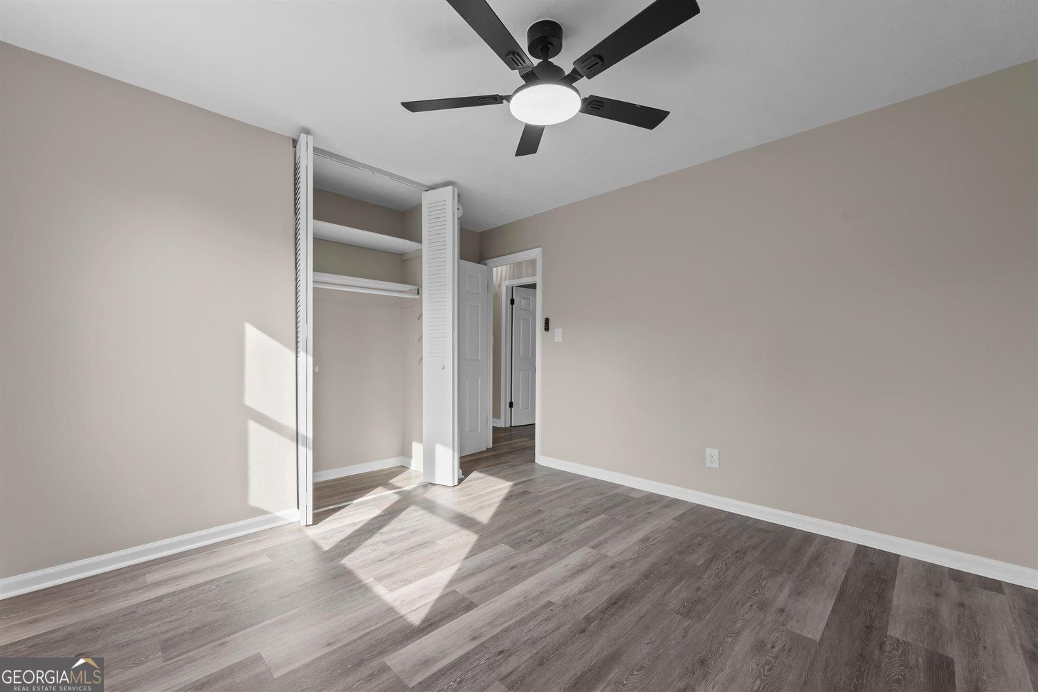3527 Mount Vernon Drive Property Photo 18