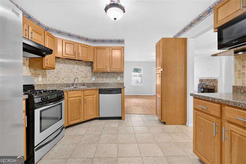 72 Victorian Circle Property Photo 28