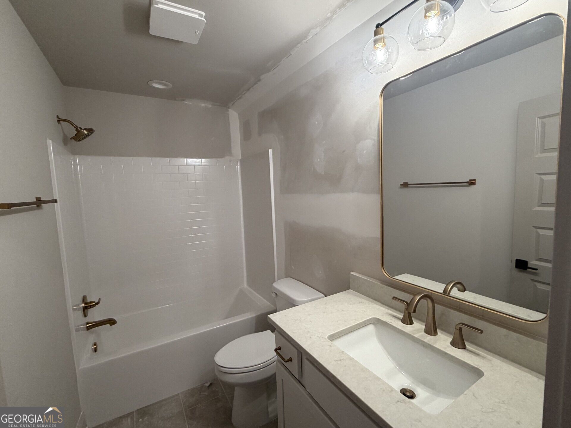 1430 Legend Drive Property Photo 13