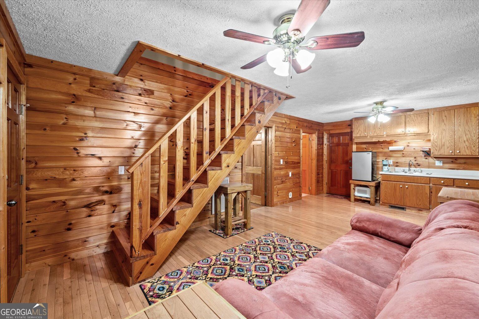 937 Aurora Lane Property Photo 10