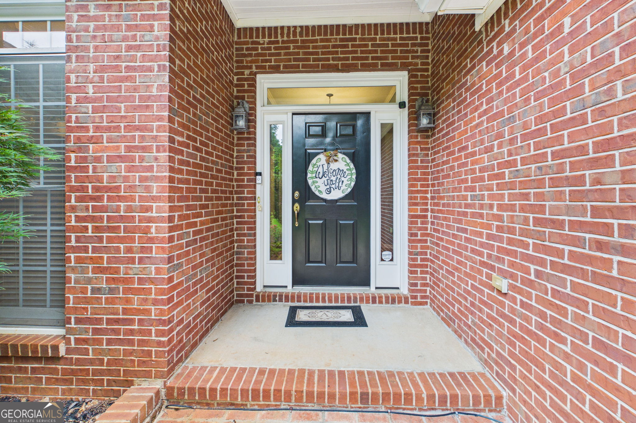 5007 Lakeridge Close Property Photo 6