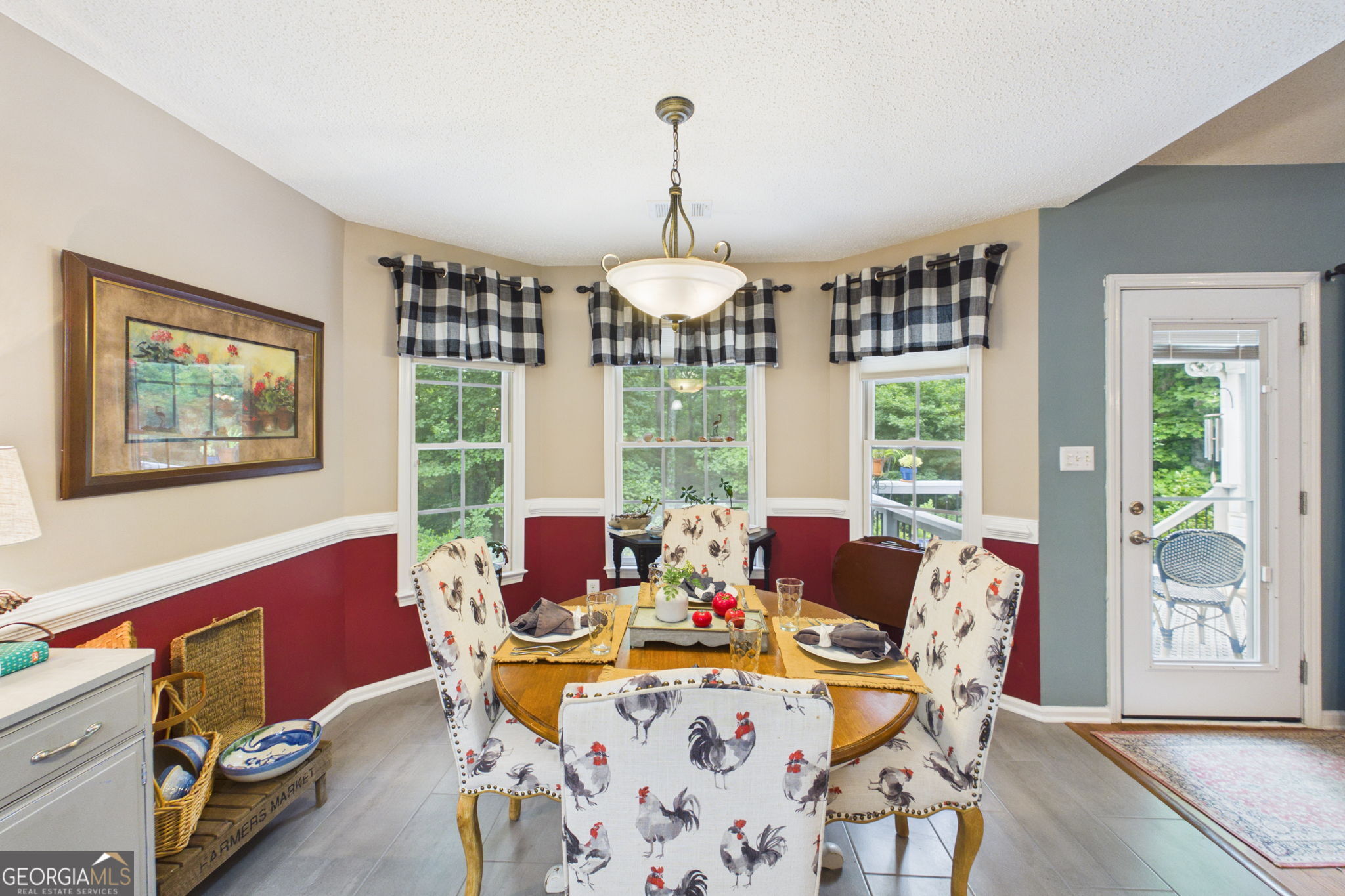 5007 Lakeridge Close Property Photo 17