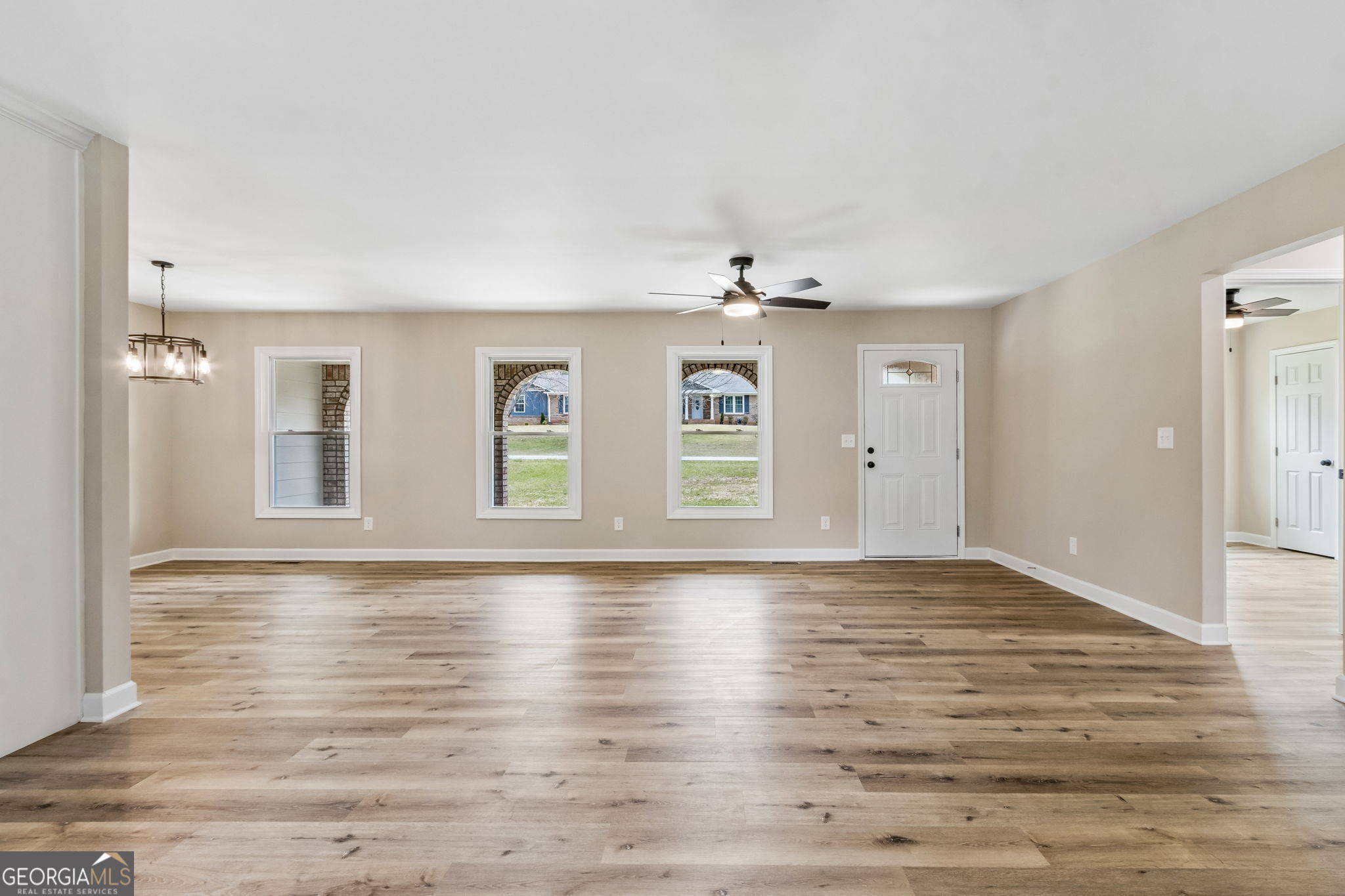 2526 Hamill Drive Property Photo 16