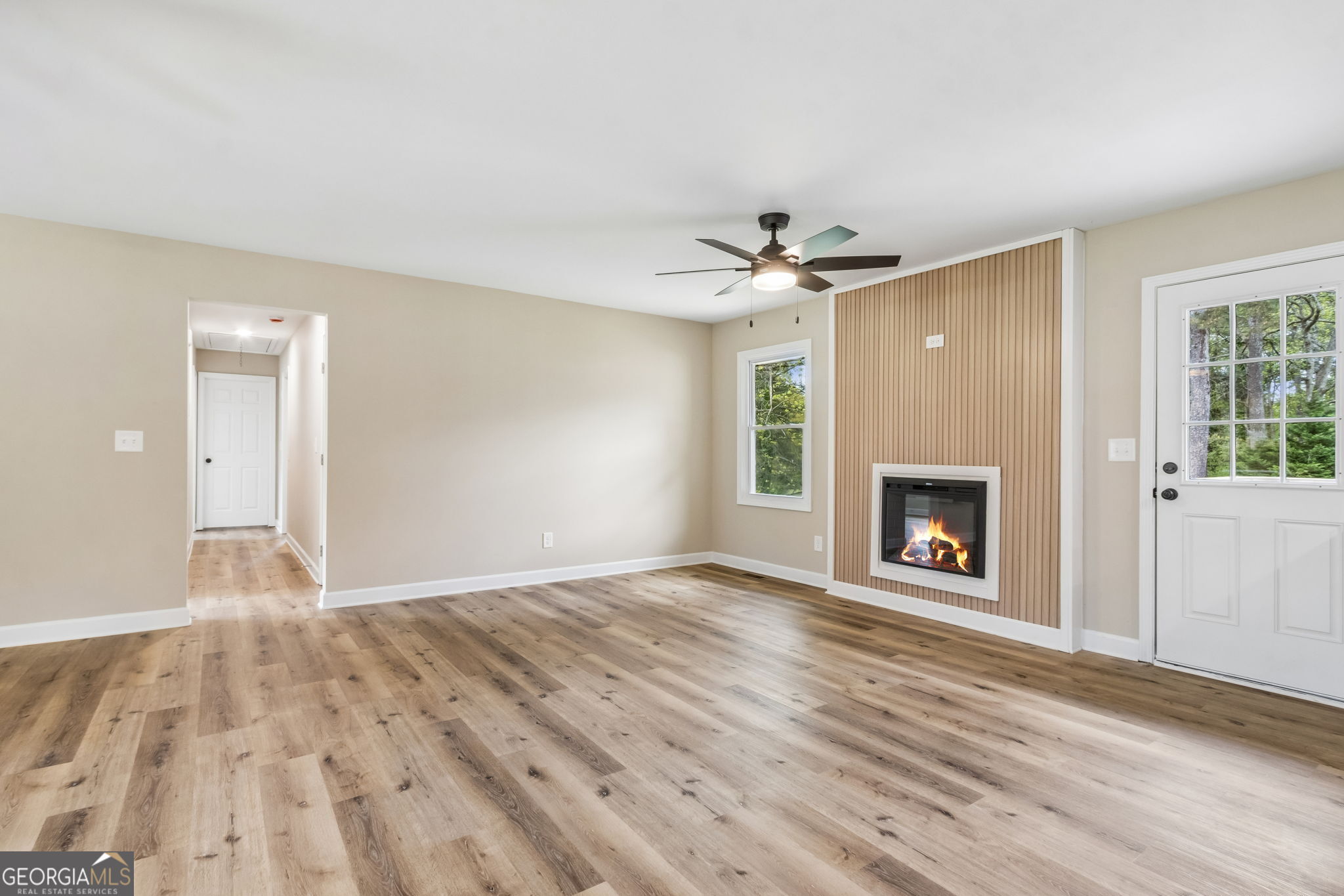 2526 Hamill Drive Property Photo 17