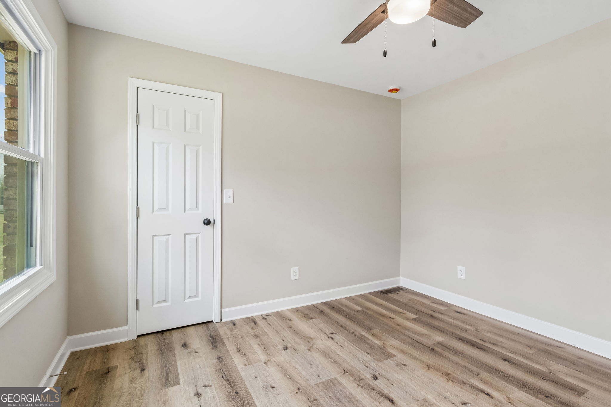 2526 Hamill Drive Property Photo 43