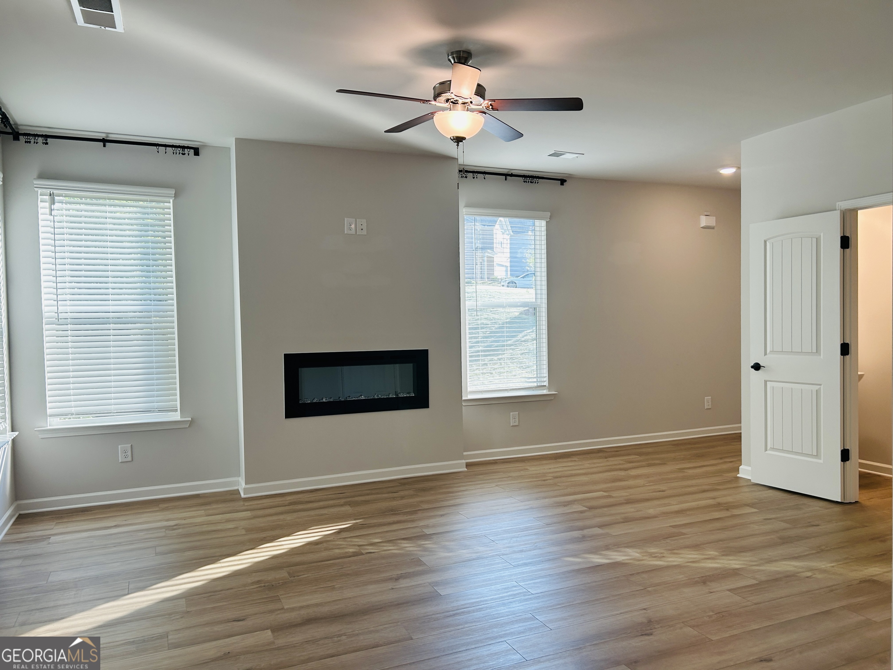 143 Chapel Hill Parkway Property Photo 8