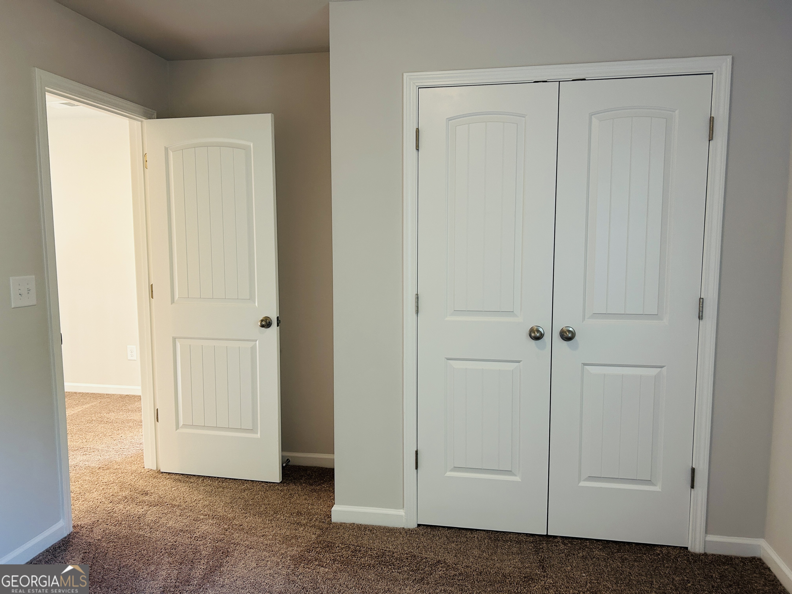 143 Chapel Hill Parkway Property Photo 32