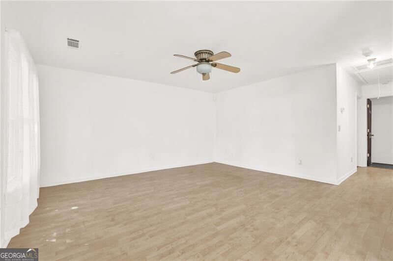 4430 Bonneville Drive Property Photo 5