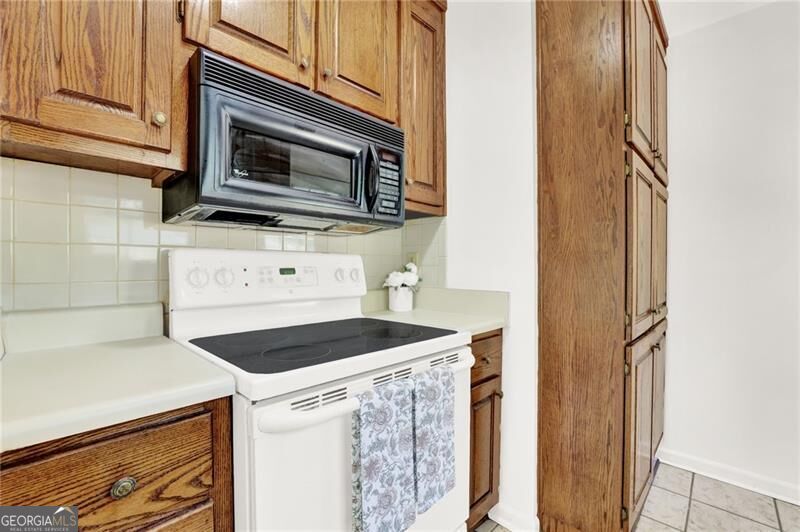 4430 Bonneville Drive Property Photo 12