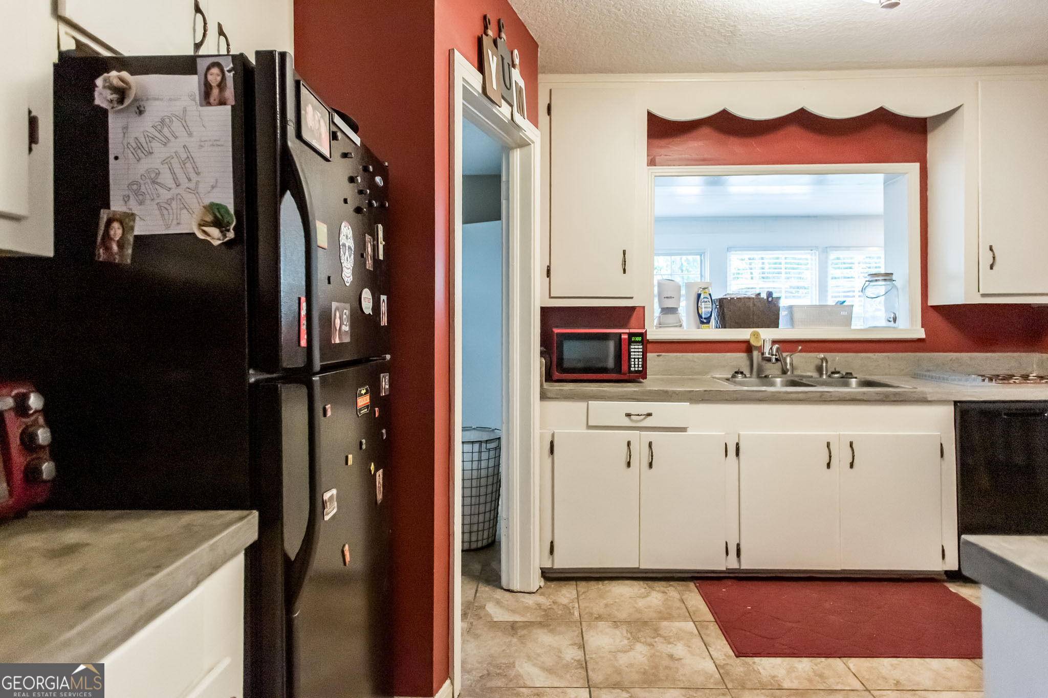 1112 Hill Street Property Photo 12