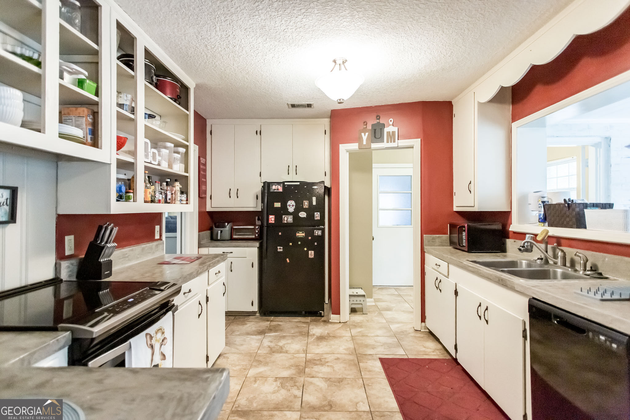 1112 Hill Street Property Photo 14